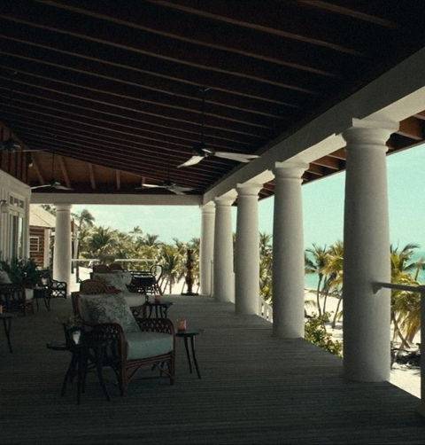 Your Villa, photograph 2